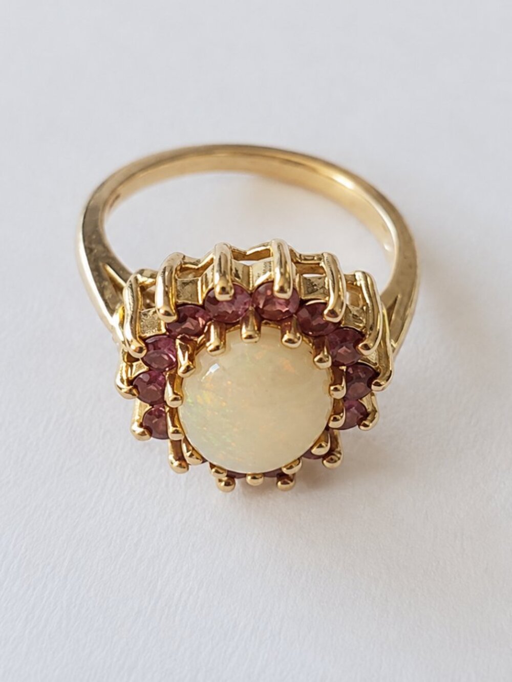 10K Gold Oval Opal & Garnet Halo Ring Size 7.5
